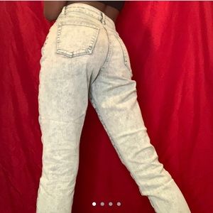 Light- acid wash jeans.